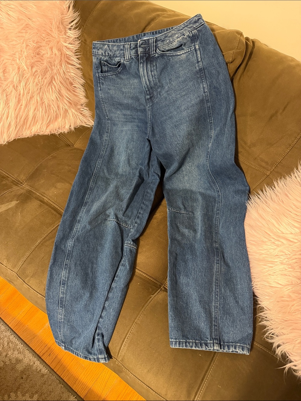 High-Rise Wide Leg Jeans in Dark Blue Wash